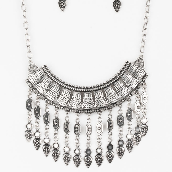 Silver Statement Necklace Tribal Southwest Bib NEW - Picture 1 of 3